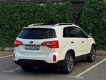 Kia Sorento-4
