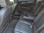 Volkswagen Passat-11