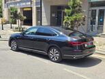 Volkswagen Passat-5
