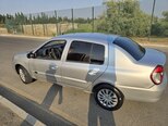 Renault Symbol-5