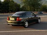 Opel Vectra-3