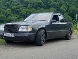 Mercedes 250 D-1