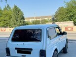 LADA (VAZ) Niva-7