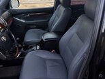 Toyota Land Cruiser Prado-13