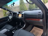Toyota Land Cruiser Prado-12