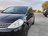 Nissan Tiida-5
