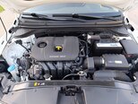 Hyundai Elantra-13