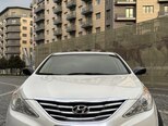 Hyundai Sonata-1
