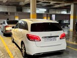 Mercedes B 180-5