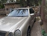 Mercedes E 220-9