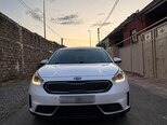 Kia Niro-1