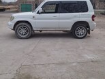 Mitsubishi Pajero io-2
