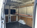 Ford Transit-9