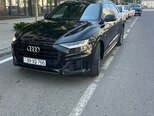 Audi Q8-3