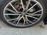 Audi Q8-13