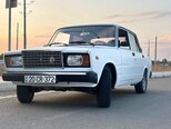 LADA (VAZ) 2107-1