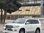 Toyota Land Cruiser-6