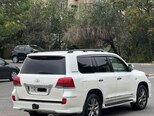 Toyota Land Cruiser-3