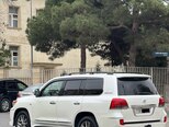 Toyota Land Cruiser-4