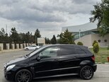 Mercedes B 200-5