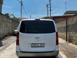 Hyundai H-1-7