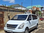 Hyundai H-1-9