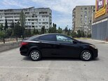 Hyundai Accent-8
