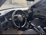 Kia Rio-5