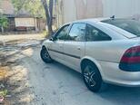 Opel Vectra-3