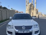 Volkswagen Touareg-2