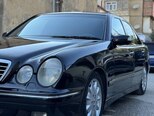 Mercedes E 280-4