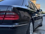 Mercedes E 280-9