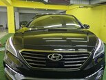 Hyundai Sonata-1