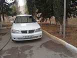 Nissan Sunny-1