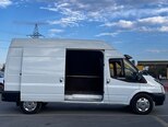 Ford Transit-8