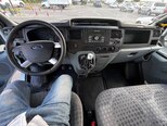 Ford Transit-13