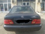 Mercedes E 280-3