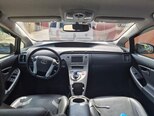 Toyota Prius-3