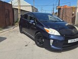 Toyota Prius-6