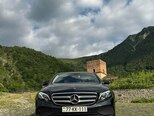 Mercedes E 220 d-6