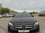 Mercedes E 220 d-1