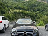 Mercedes E 220 d-5