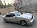 Mercedes E 220-8