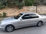 Mercedes E 220-9