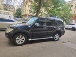 Mitsubishi Pajero-3