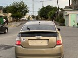 Toyota Prius-3