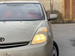 Toyota Prius-12