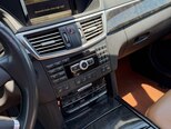 Mercedes E 220-11