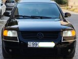 Volkswagen Passat-1