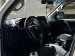 Toyota Land Cruiser Prado-4